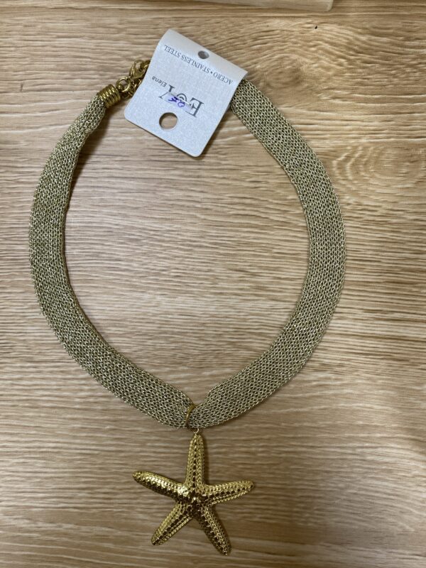 Collar estrella