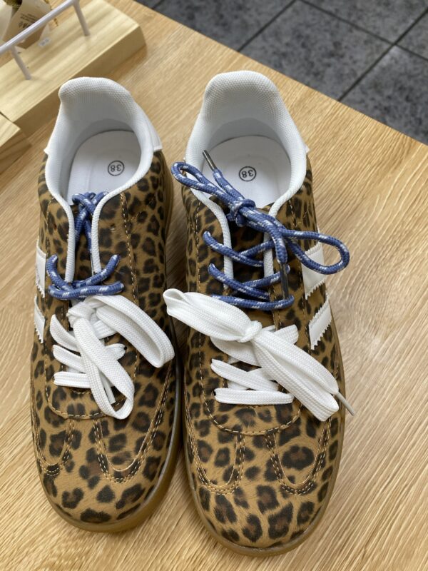 Tenis leo - Imagen 3