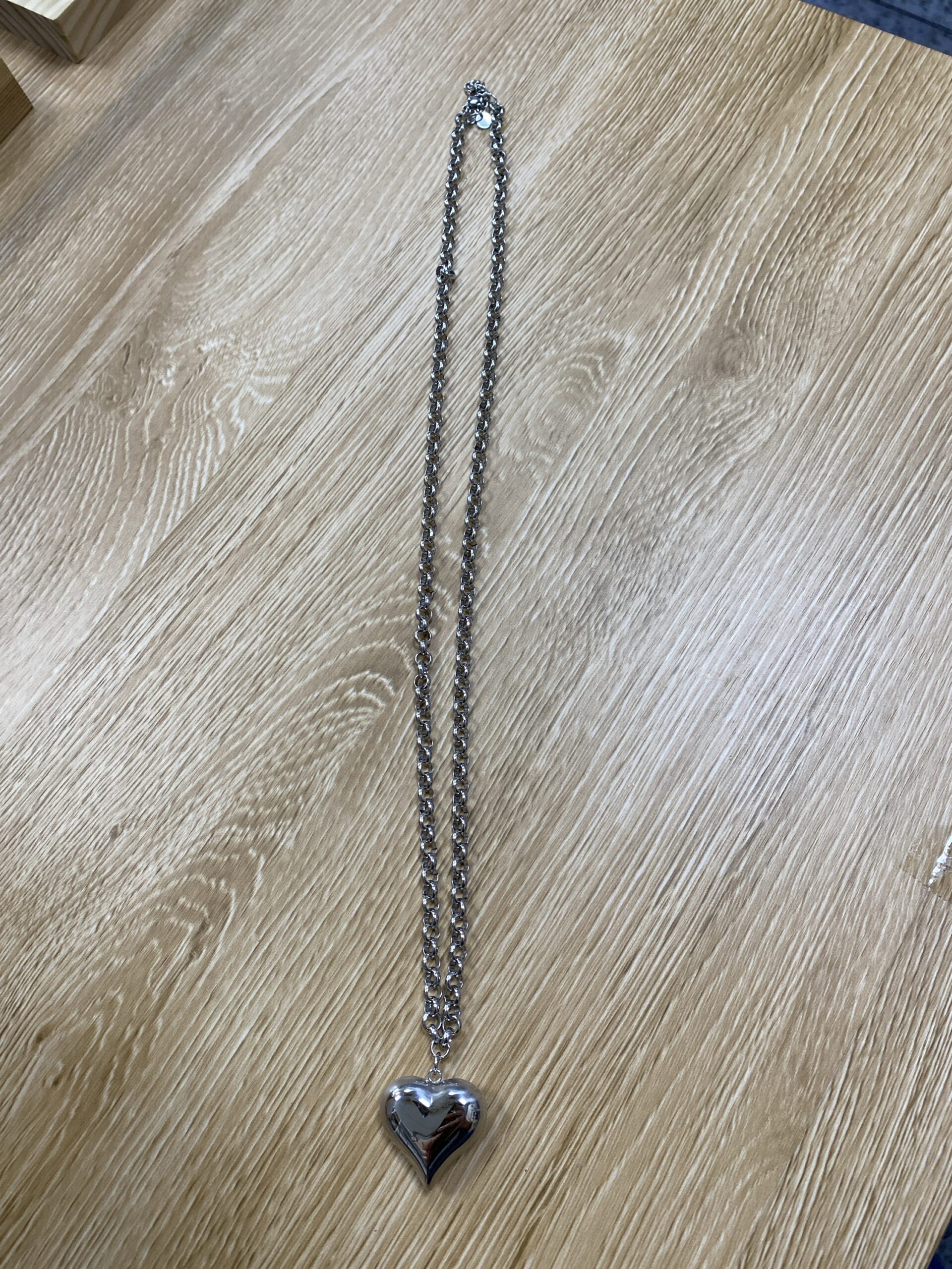 Color largo corazón - Imagen 2